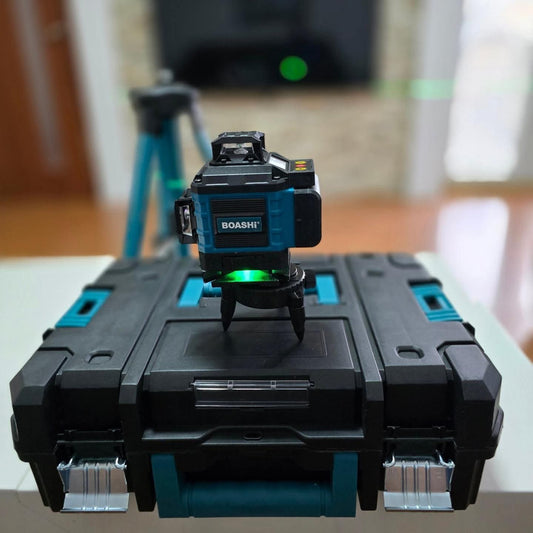 Profesionalni linijski laser sa 16 linija